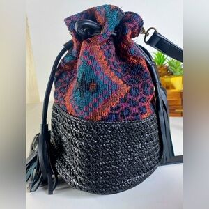 Black Rivet Artisan Crochet Woven Boho Bucket Bag Cinch Opening Animal Print